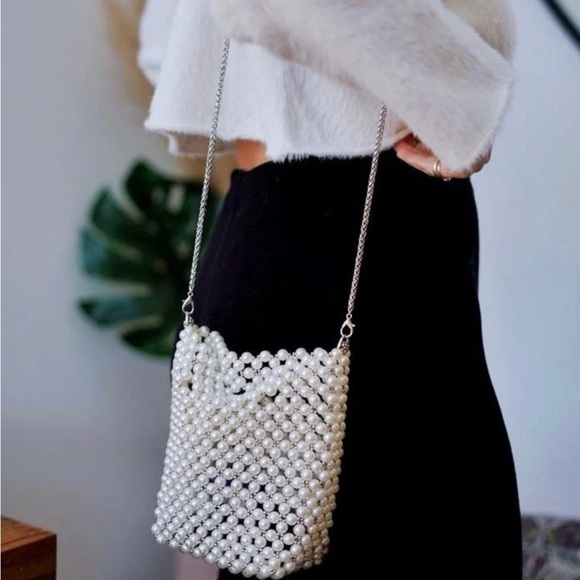 4735 Zara Beaded Pearl Mini Bucket Bag Women’s Size S - Picture 3 of 4